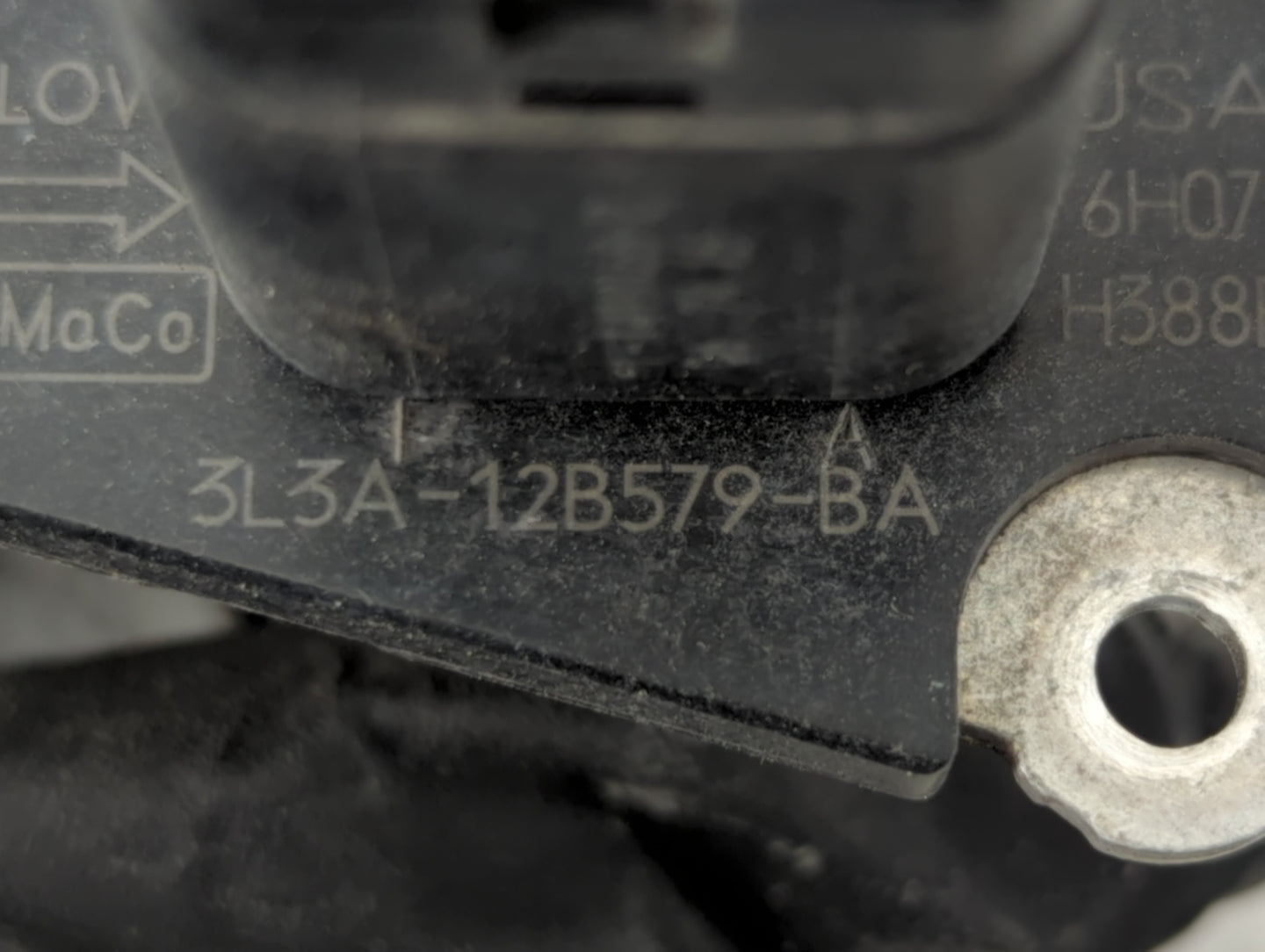 2004-2012 Ford Explorer Mass Air Flow Meter Maf - Oemusedautoparts1.com