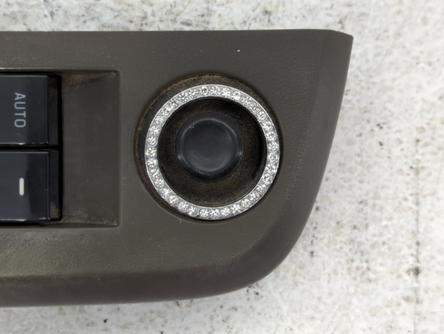 2006-2007 Ford Explorer Master Power Window Switch Replacement Driver Side Left P/N:7L2T-14961-AAW Fits OEM Used Auto Parts 