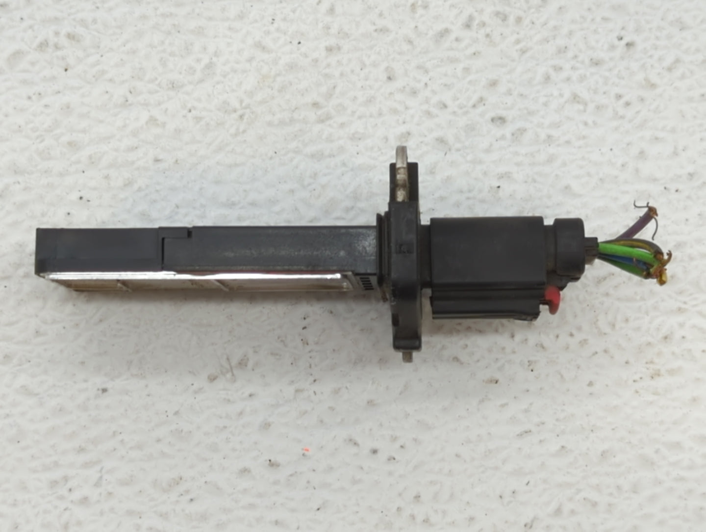 2004-2012 Ford Explorer Mass Air Flow Meter Maf - Oemusedautoparts1.com