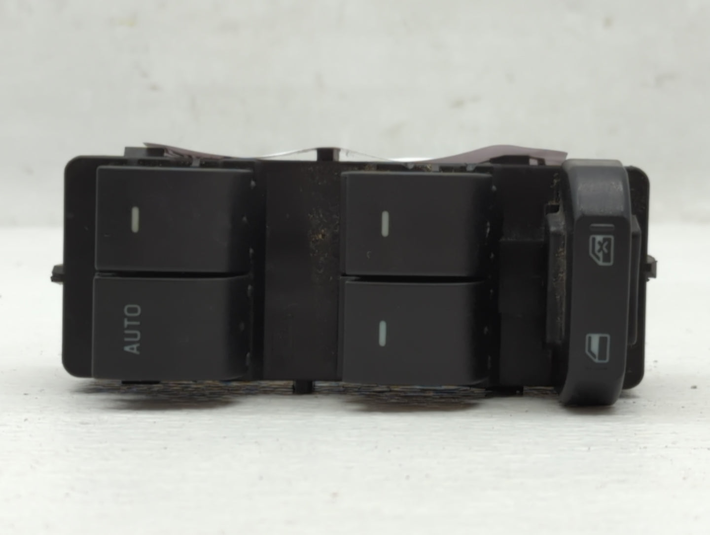 2006-2007 Ford Explorer Master Power Window Switch Replacement Driver Side Left Fits Fits 2006 2007 2008 2009 2010 OEM Used 