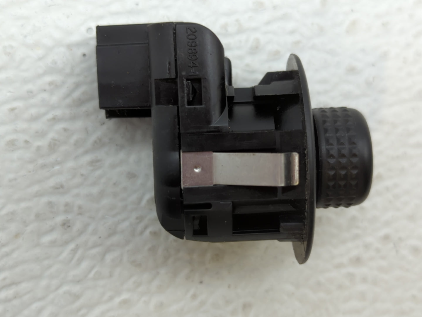 2004-2007 Ford Explorer Master Power Window Switch Replacement Driver Side Left P/N:060913A 7F9T-17B676-AA3JA6 Fits OEM Used