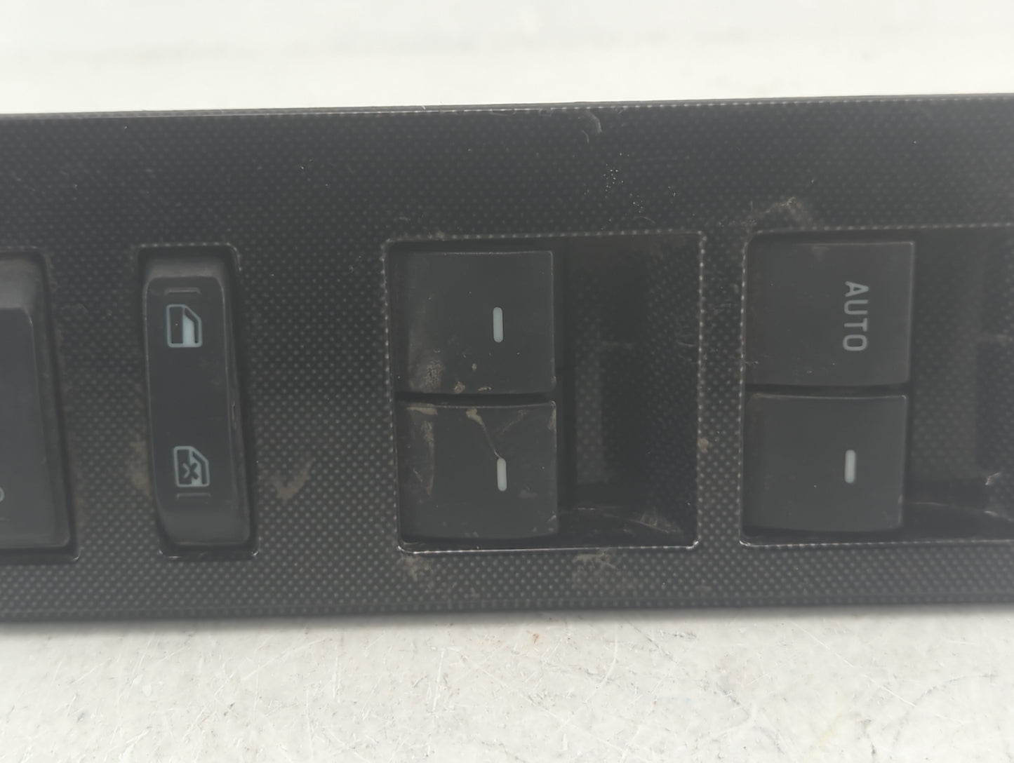 2007 Ford Explorer Master Power Window Switch Replacement Driver Side Left P/N:7L2T-14540-AAW Fits OEM Used Auto Parts - Oem