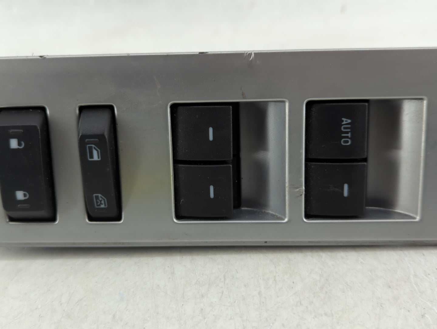 2006-2007 Ford Explorer Master Power Window Switch Replacement Driver Side Left P/N:6L2T-14963-ADW Fits OEM Used Auto Parts 