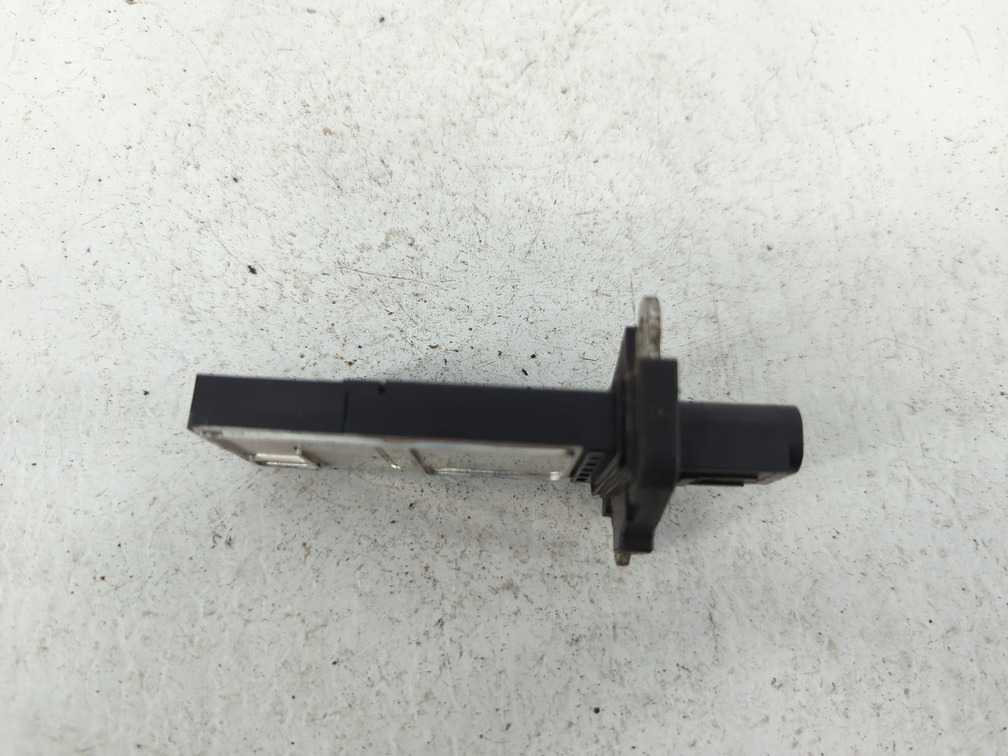 2004-2012 Ford Explorer Mass Air Flow Meter Maf - Oemusedautoparts1.com