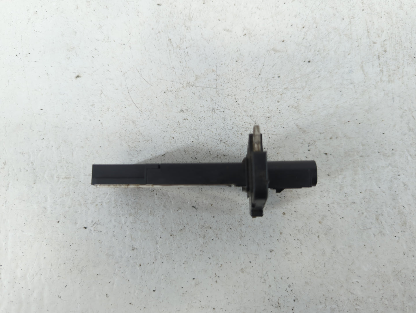 2004-2012 Ford Explorer Mass Air Flow Meter Maf - Oemusedautoparts1.com