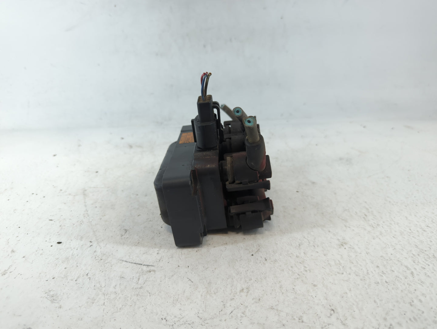 2006-2008 Ford Explorer Ignition Coil Igniter Pack - Oemusedautoparts1.com
