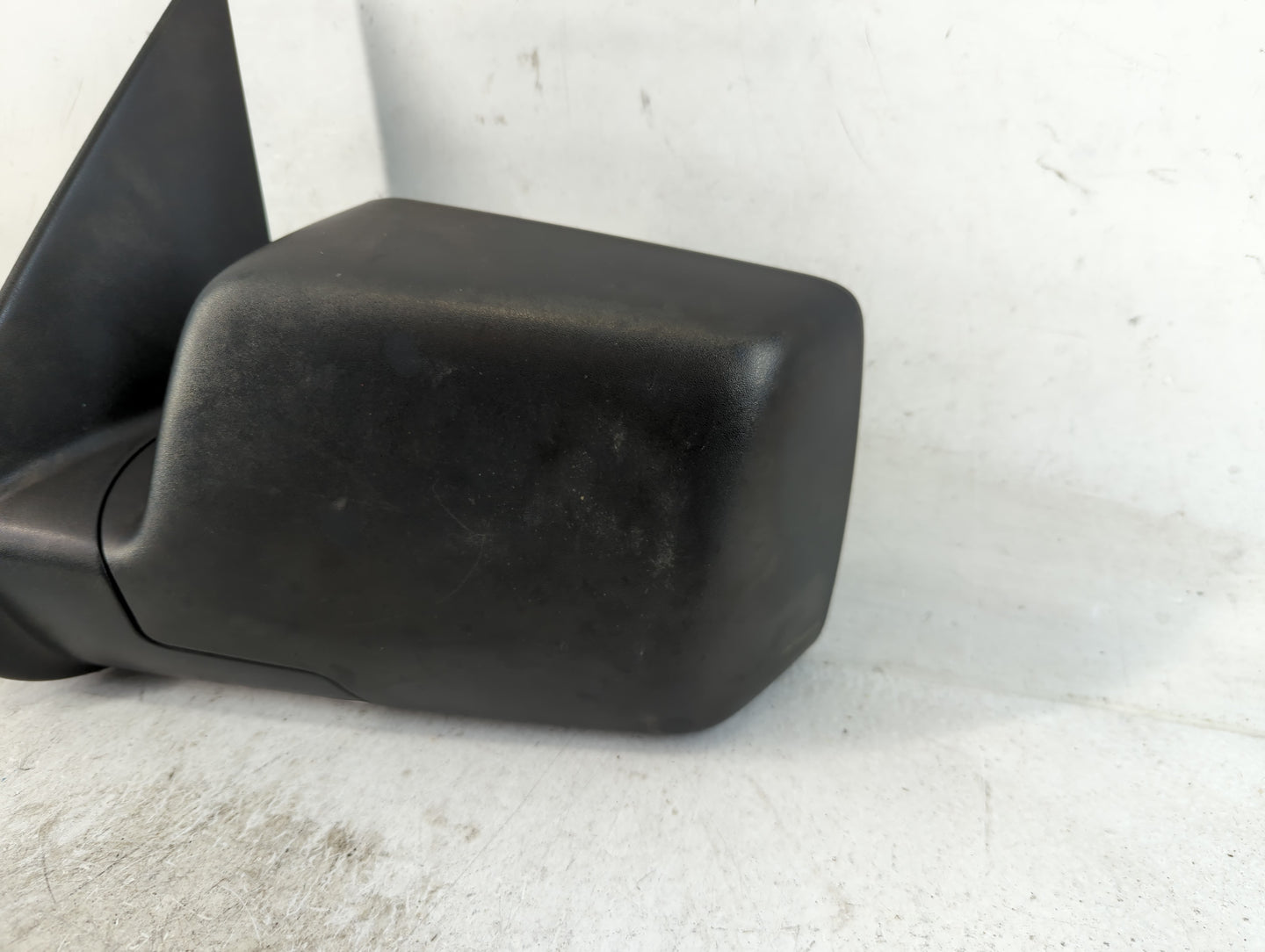 2006-2010 Ford Explorer Driver Side View Mirror - Left Door Mirror OEM Used - Oemusedautoparts1.com