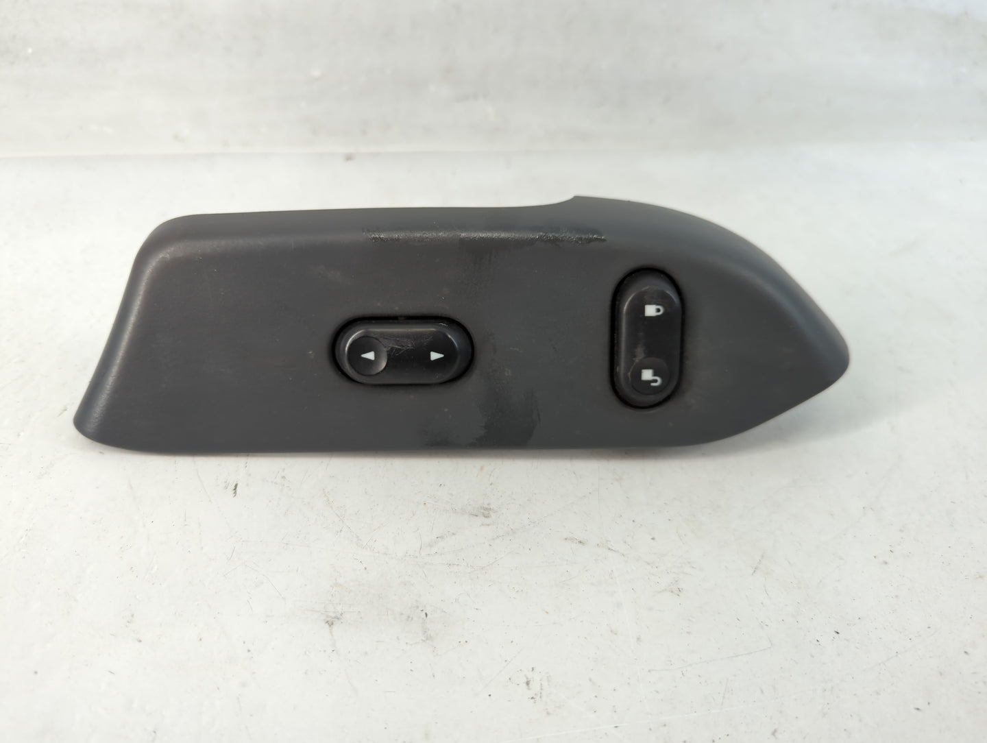 2007 Ford Explorer Passenger Right Power Window Switch - Oemusedautoparts1.com