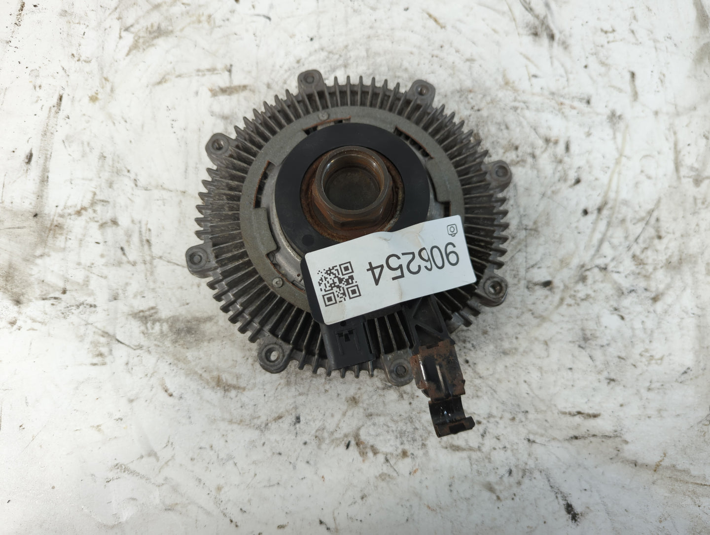 2006-2010 Ford Explorer Radiator Cooling Fan Clutch - Oemusedautoparts1.com
