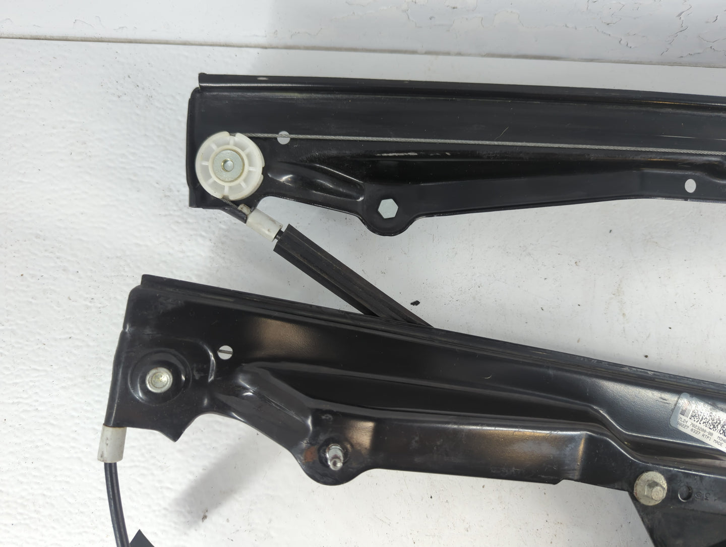 2002-2010 Ford Explorer Used Window Regulator Passenger Front - Oemusedautoparts1.com