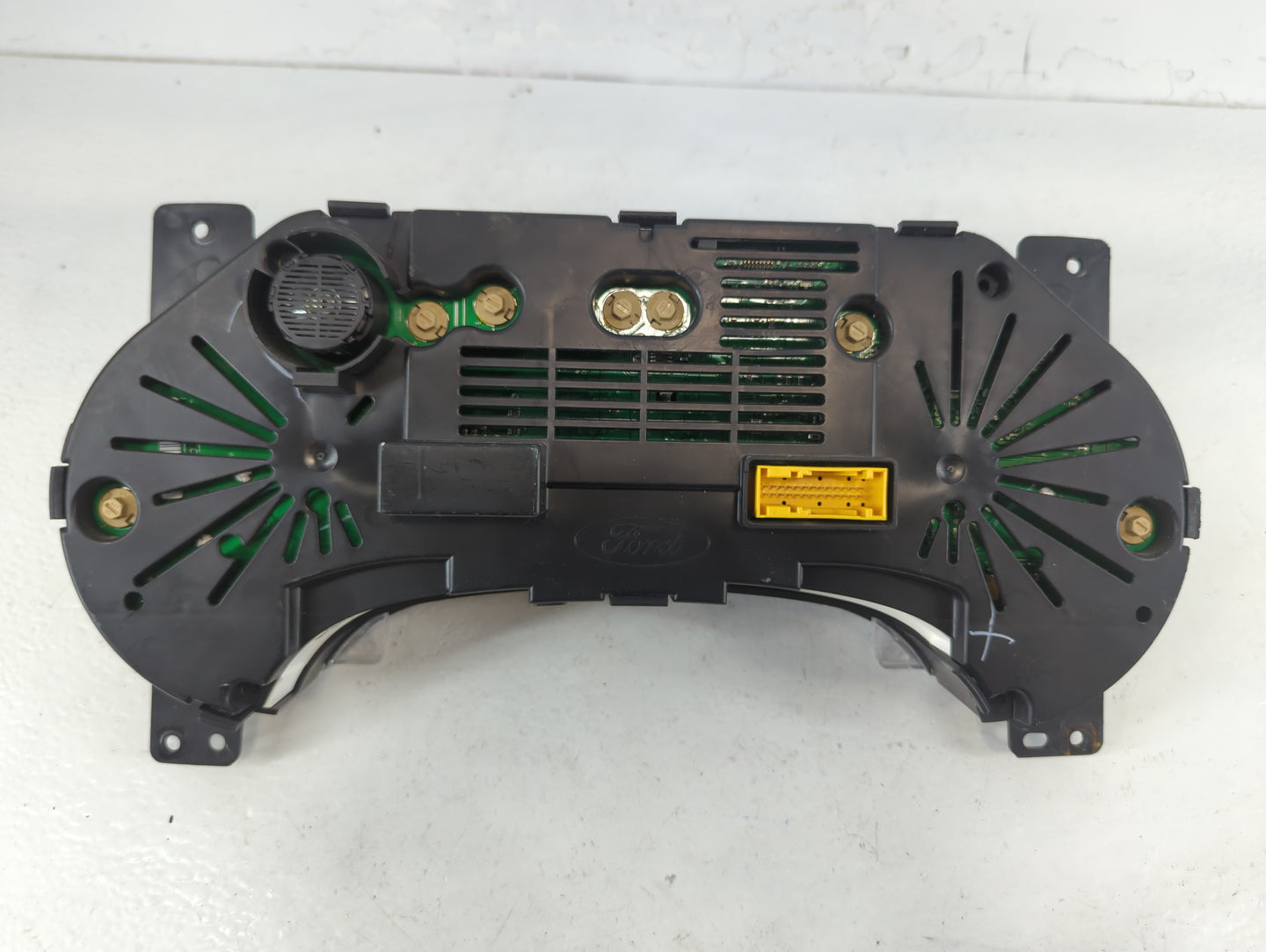 2007 Ford Explorer Instrument Cluster Speedometer Gauges Fits OEM Used Auto Parts - Oemusedautoparts1.com