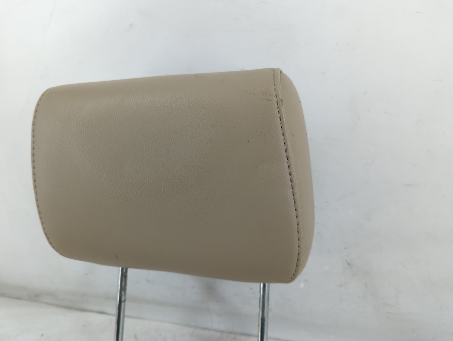 2007 Ford Explorer Headrest Head Rest Front Driver Passenger Seat Fits OEM Used Auto Parts - Oemusedautoparts1.com