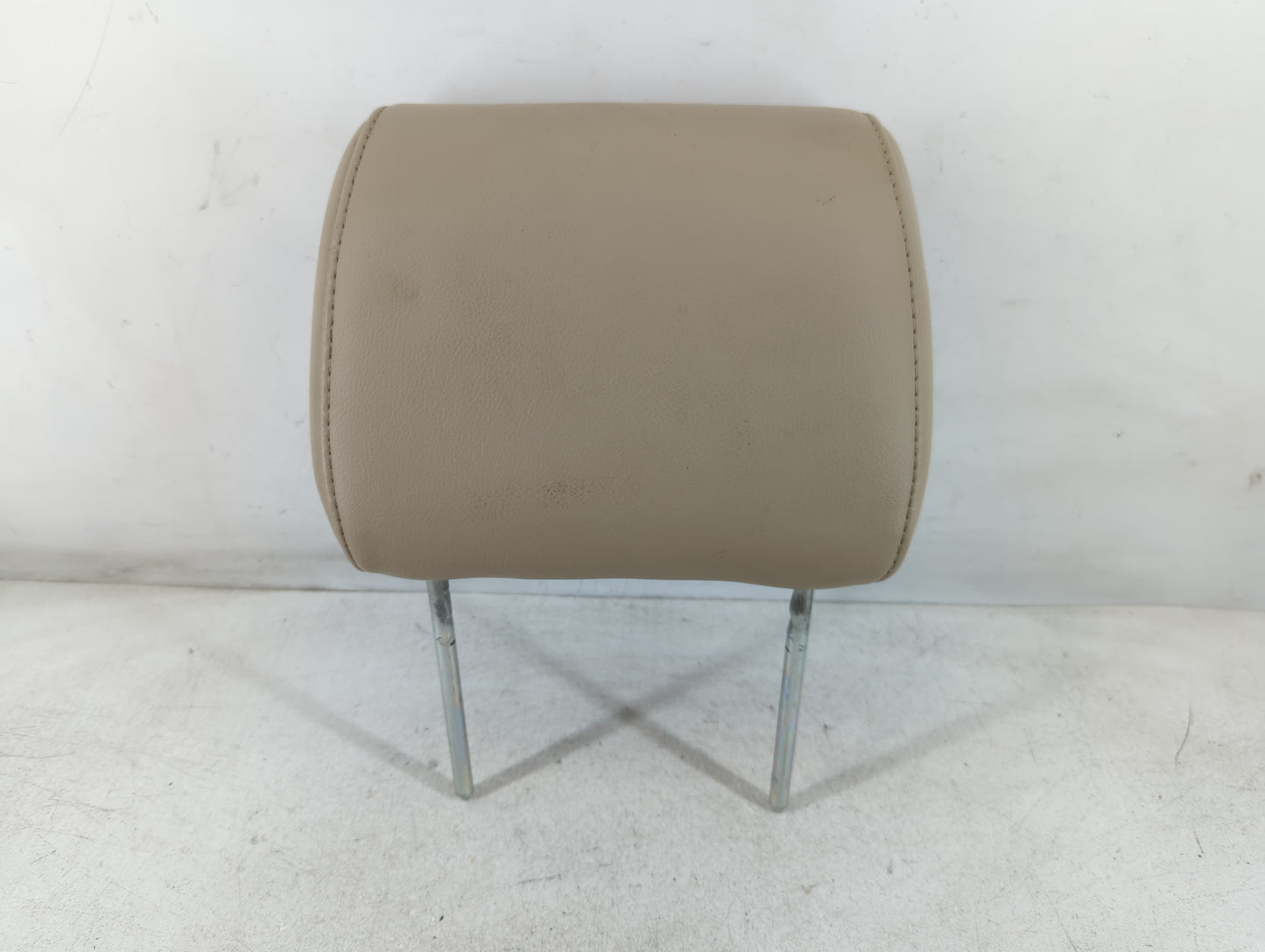 2007 Ford Explorer Headrest Head Rest Front Driver Passenger Seat Fits OEM Used Auto Parts - Oemusedautoparts1.com