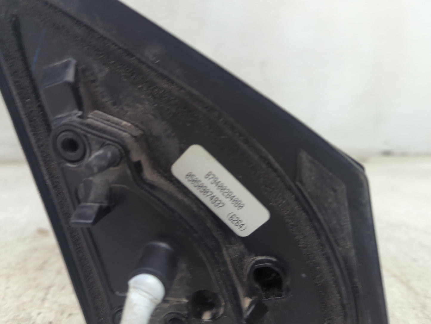 2007 Ford Explorer Sport Trac Driver Side View Mirror - Left Door Mirror OEM Used - Oemusedautoparts1.com
