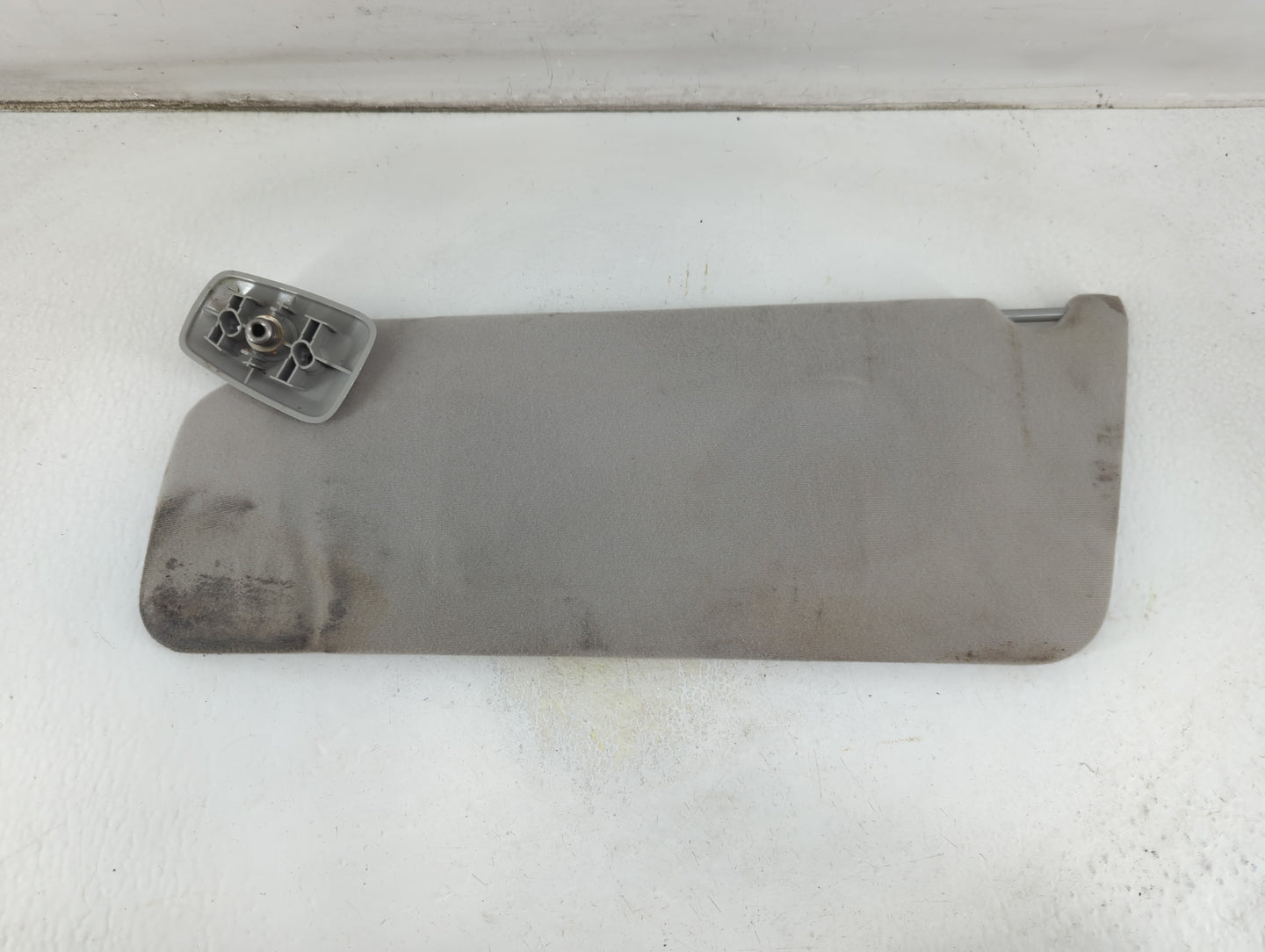 2004-2008 Ford F-150 Sun Visor Shade Replacement Driver Left Mirror Fits Fits 2004 2005 2006 2007 2008 OEM Used Auto Parts -