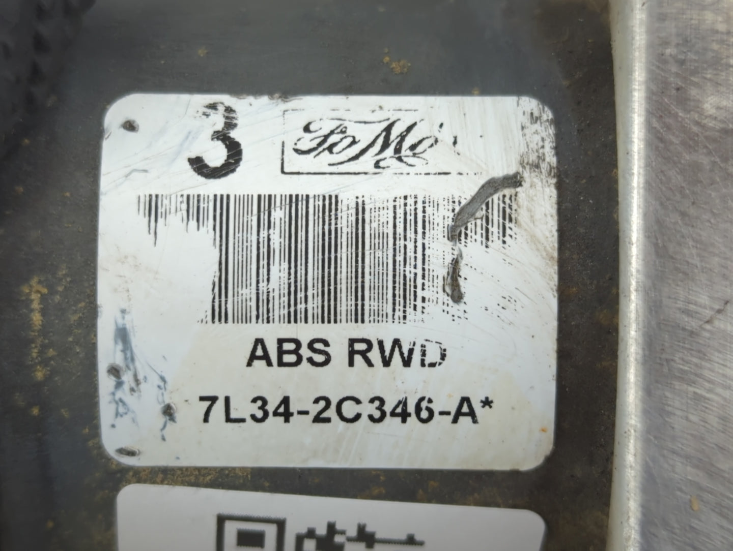 2007 Ford F-150 ABS Pump Control Module Replacement P/N:7L34-2C346-A Fits OEM Used Auto Parts - Oemusedautoparts1.com