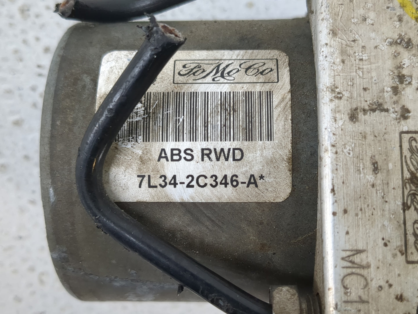 2007 Ford F-150 ABS Pump Control Module Replacement P/N:7L34-2C346-A Fits OEM Used Auto Parts - Oemusedautoparts1.com