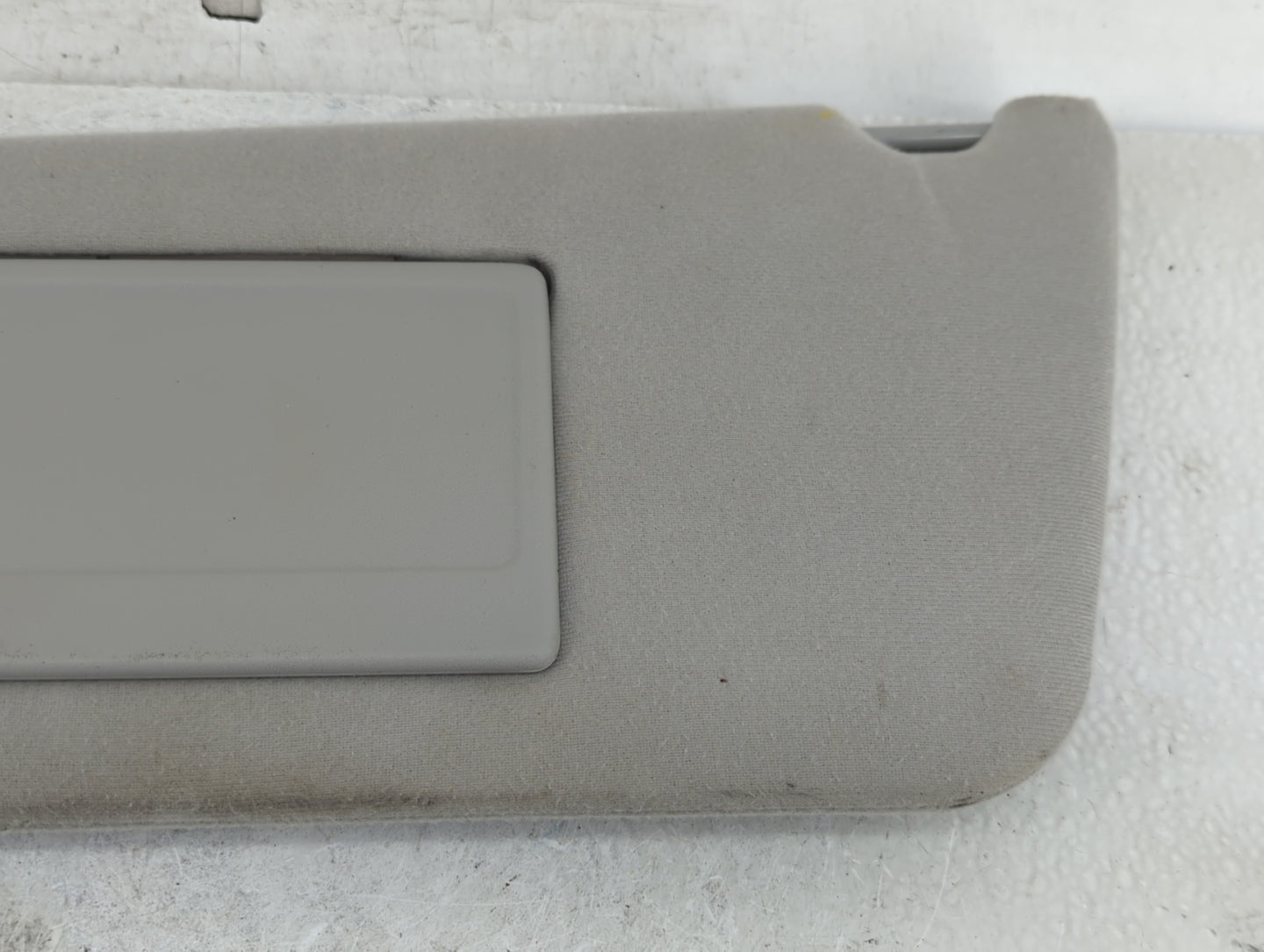 2004-2008 Ford F-150 Sun Visor Shade Replacement Driver Left Mirror Fits Fits 2004 2005 2006 2007 2008 OEM Used Auto Parts -