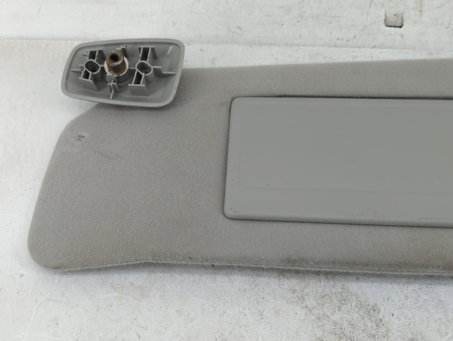 2004-2008 Ford F-150 Sun Visor Shade Replacement Driver Left Mirror Fits Fits 2004 2005 2006 2007 2008 OEM Used Auto Parts -