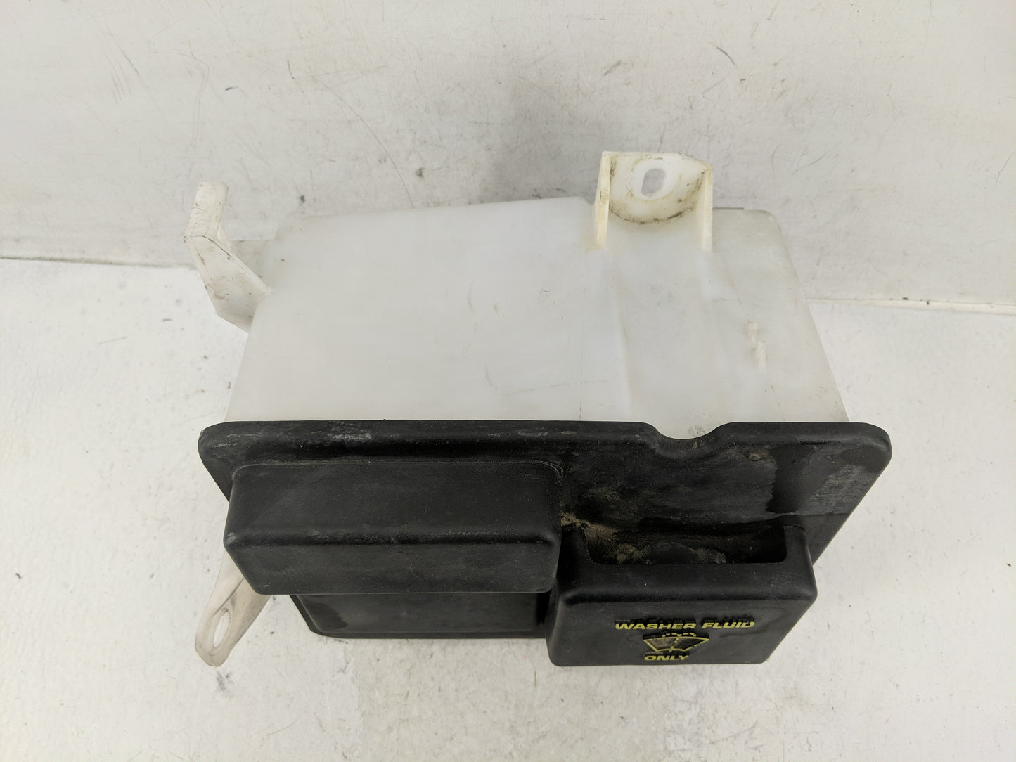 2007-2008 Ford F-150 Windshield Washer Fluid Reservoir Bottle Oem - Oemusedautoparts1.com