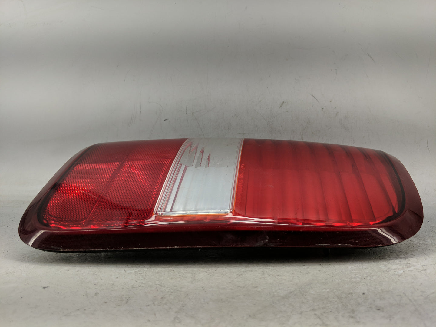 2004-2008 Ford F-150 Tail Light Assembly Passenger Right OEM P/N:4L34-13B504-A Fits Fits 2004 2005 2006 2007 2008 OEM Used A