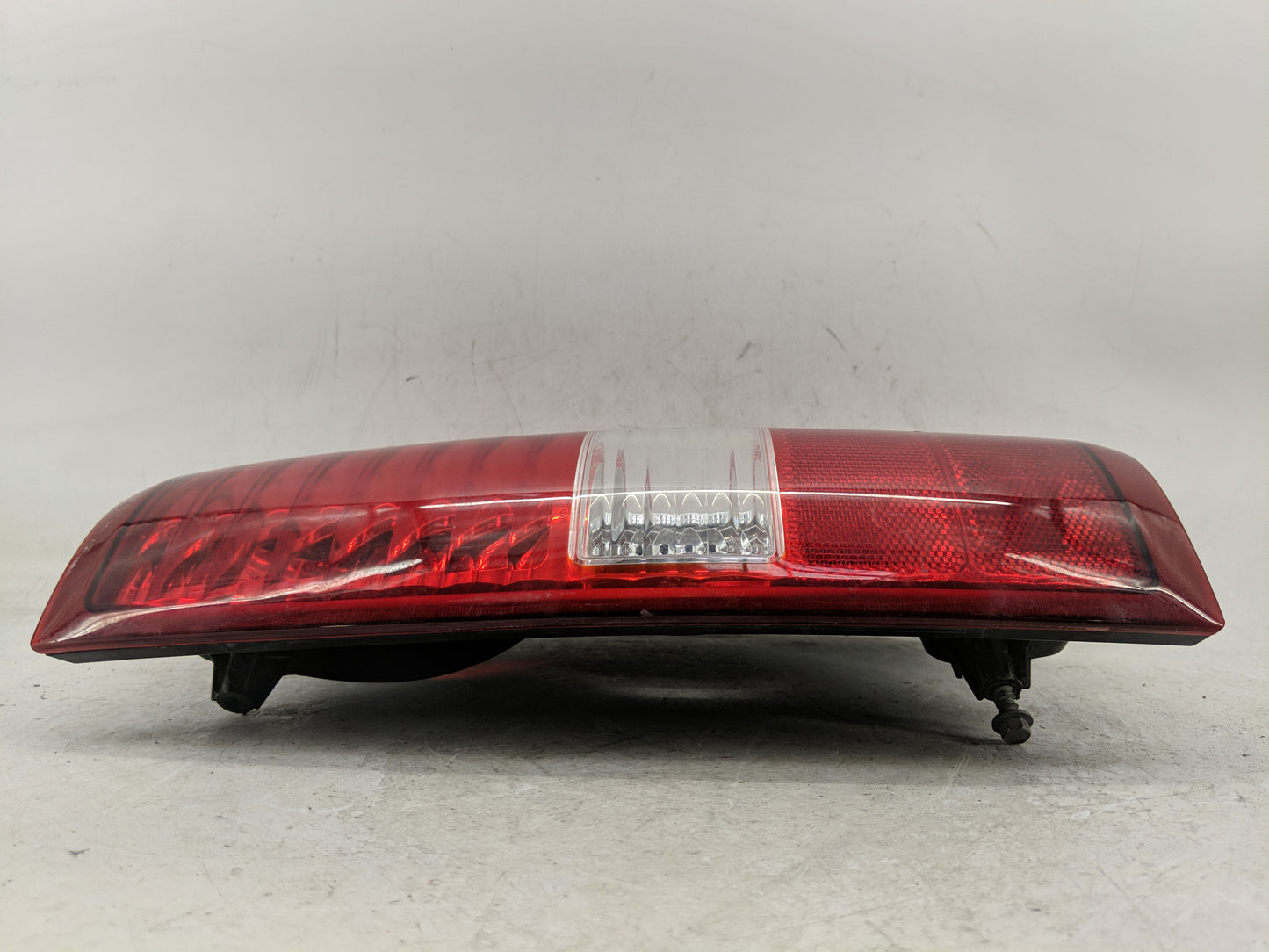 2004-2008 Ford F-150 Tail Light Assembly Passenger Right OEM P/N:4L34-13B504-A Fits Fits 2004 2005 2006 2007 2008 OEM Used A