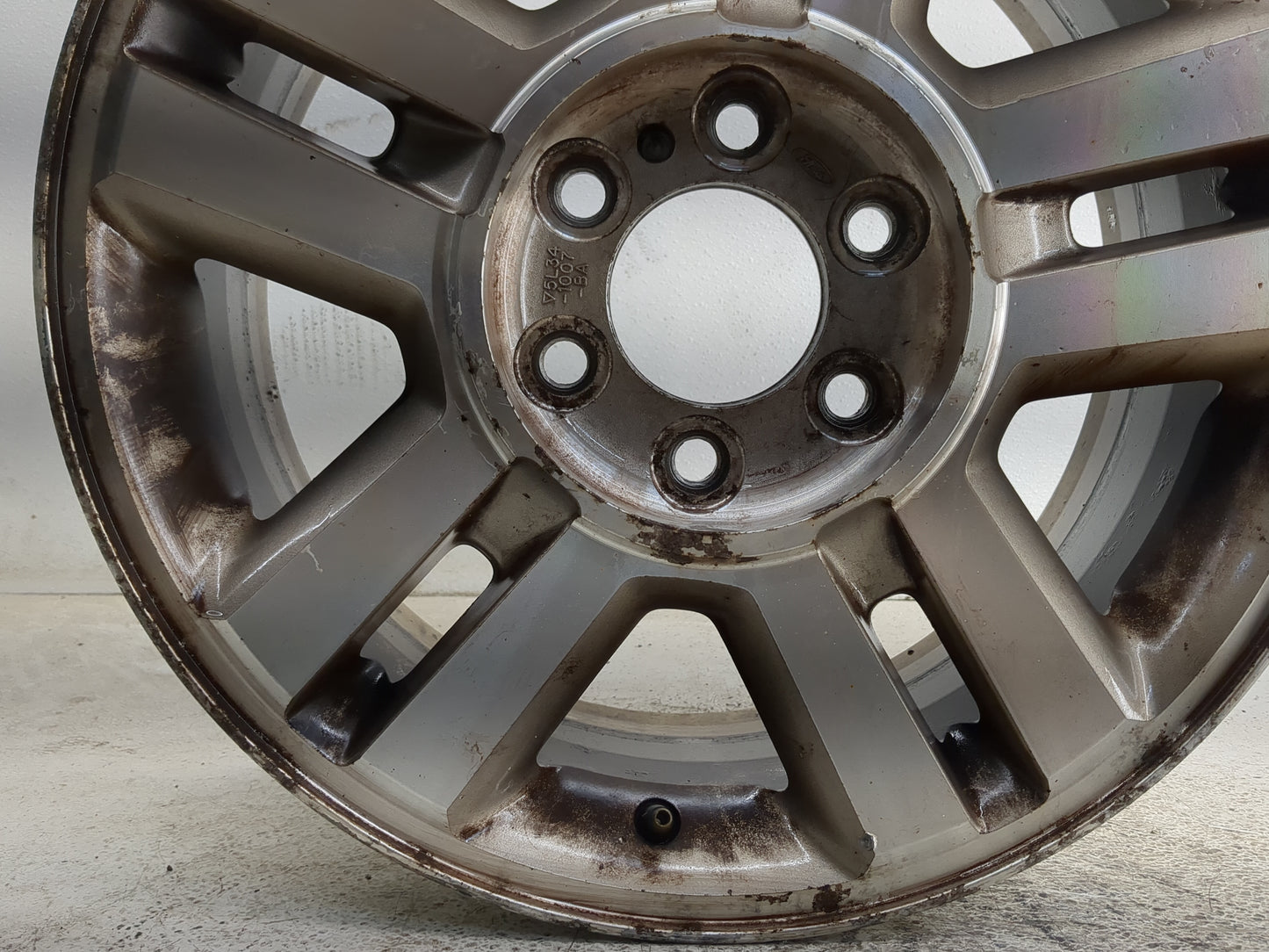 2004-2008 Ford F-150 Oem Wheel Rim 1356404 - Oemusedautoparts1.com