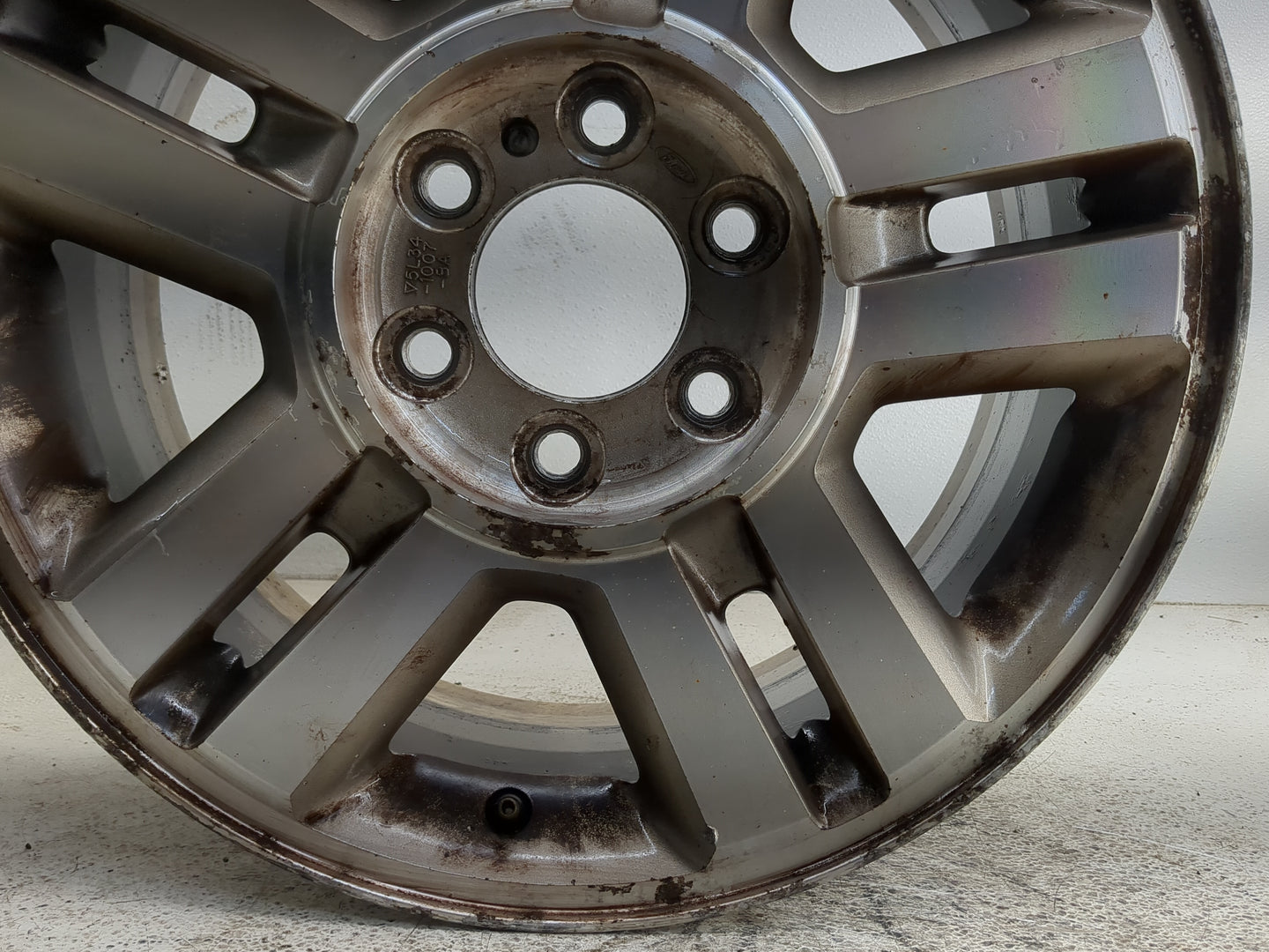 2004-2008 Ford F-150 Oem Wheel Rim 1356404 - Oemusedautoparts1.com