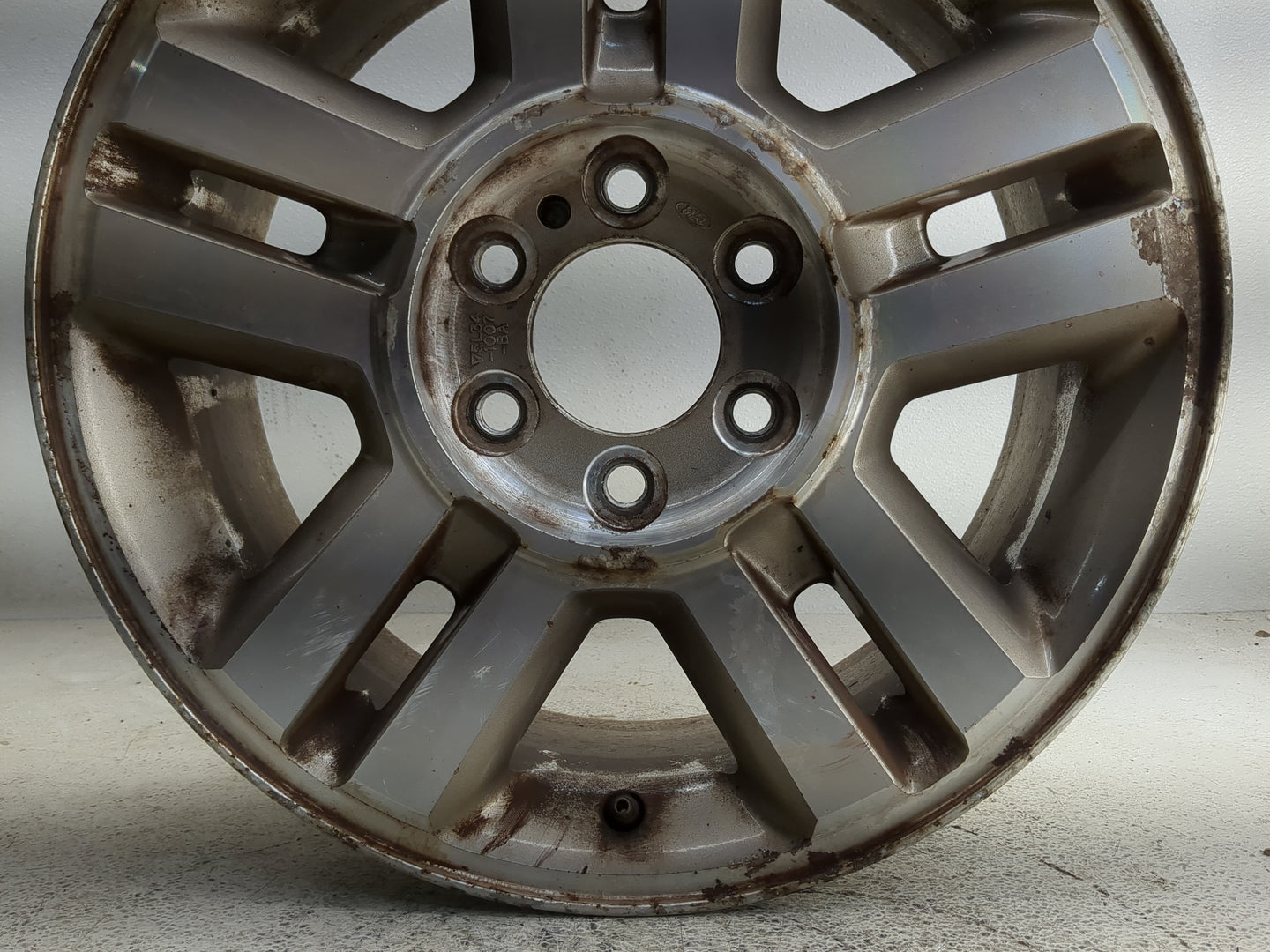 2004-2008 Ford F-150 Oem Wheel Rim 1356406 - Oemusedautoparts1.com