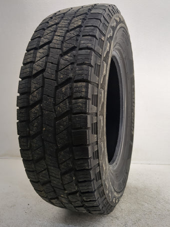 compare product Used Tire 255/70R17 LAUFENN X FIT AT 112T - Tread Depth 10/32
