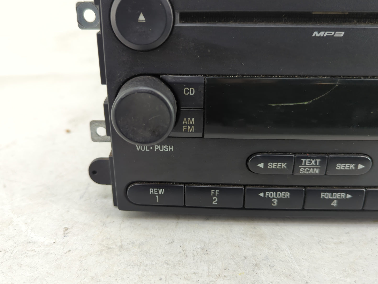 2007-2008 Ford F-150 Radio AM FM Cd Player Receiver Replacement P/N:7L3T-18C869-BK Fits Fits 2007 2008 OEM Used Auto Parts -