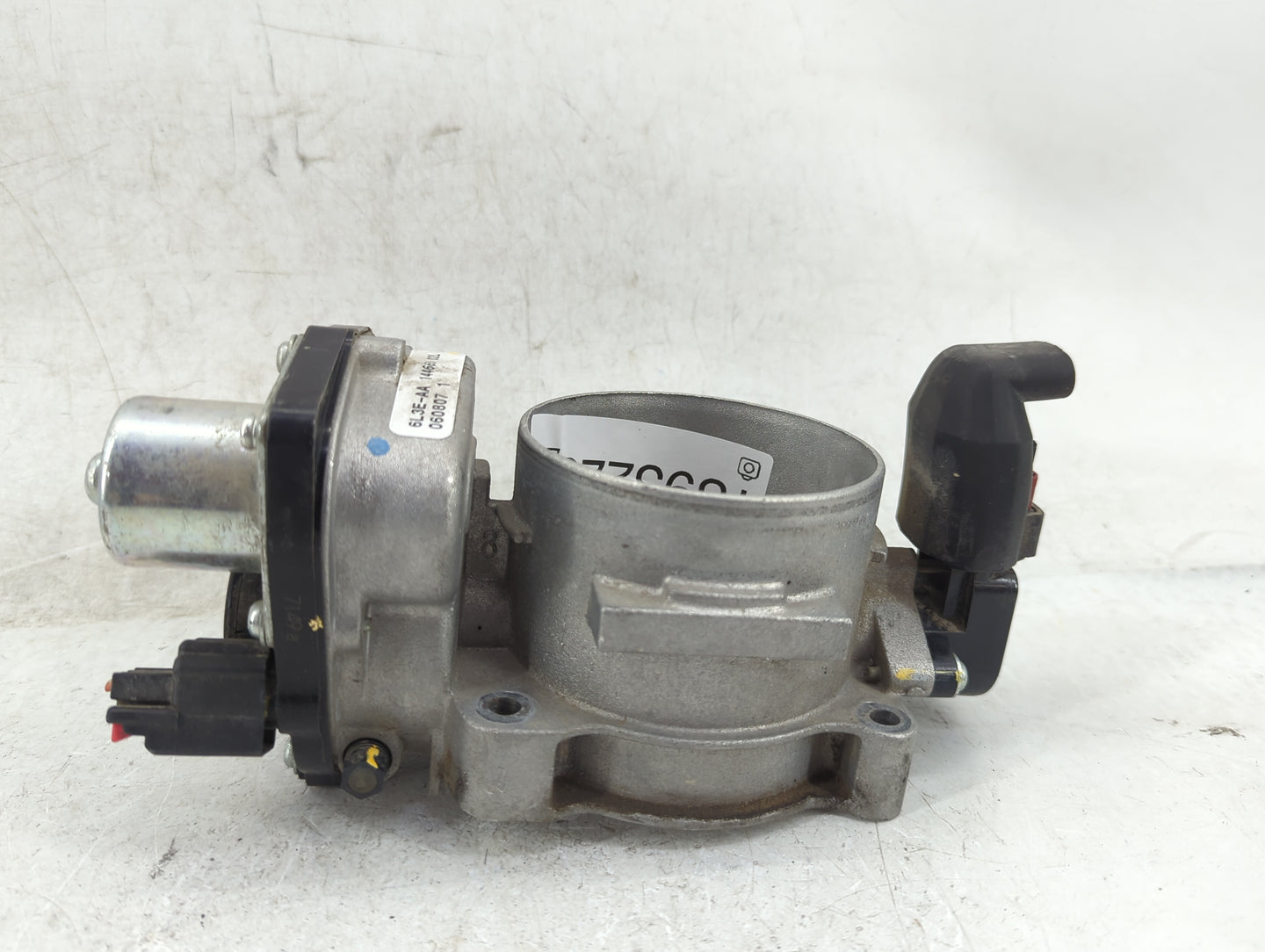 2004-2010 Ford F-150 Throttle Body P/N:1446658 6L3E-AA Fits Fits 2004 2005 2006 2007 2008 2009 2010 OEM Used Auto Parts - Oe