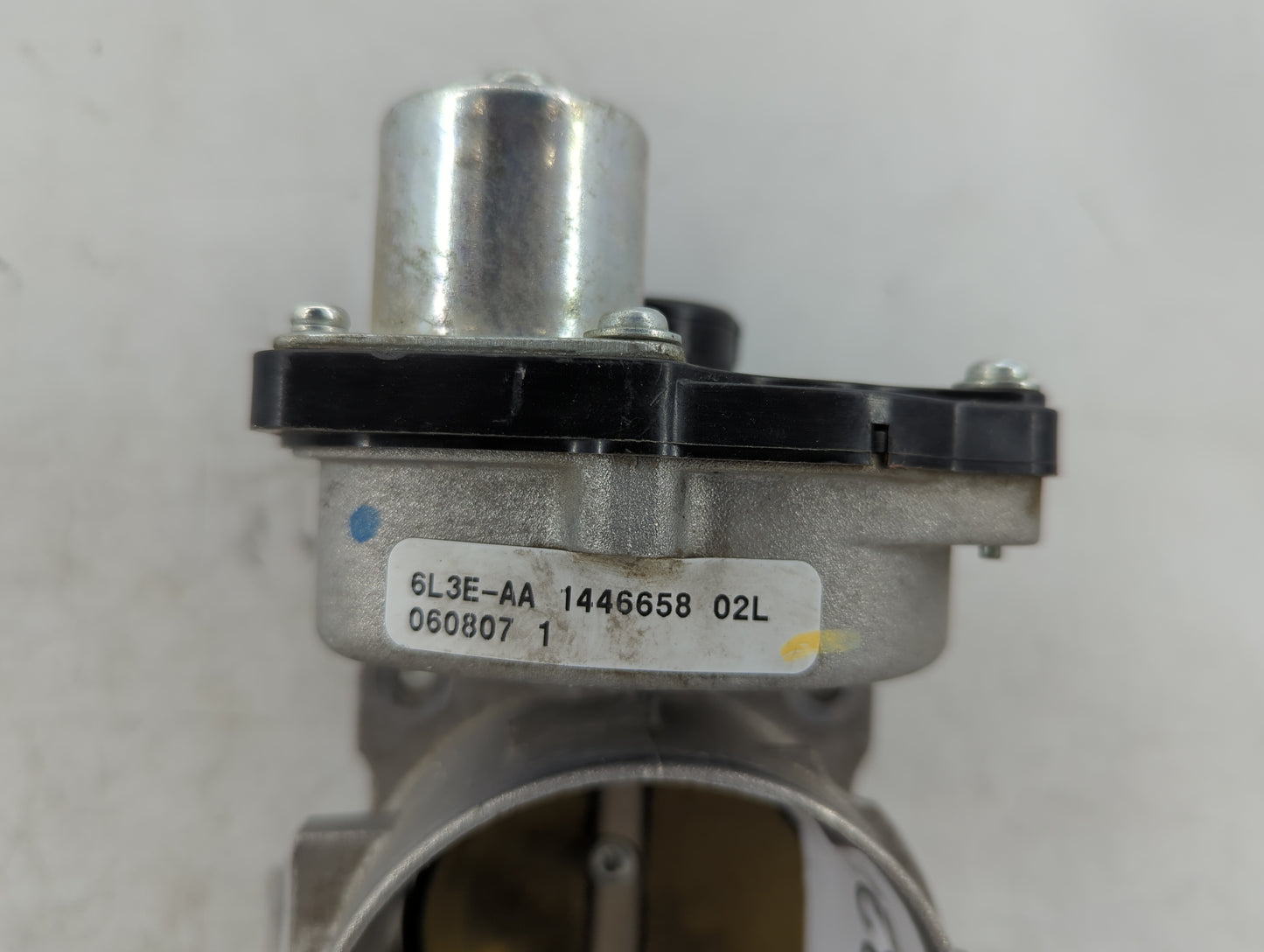 2004-2010 Ford F-150 Throttle Body P/N:1446658 6L3E-AA Fits Fits 2004 2005 2006 2007 2008 2009 2010 OEM Used Auto Parts - Oe