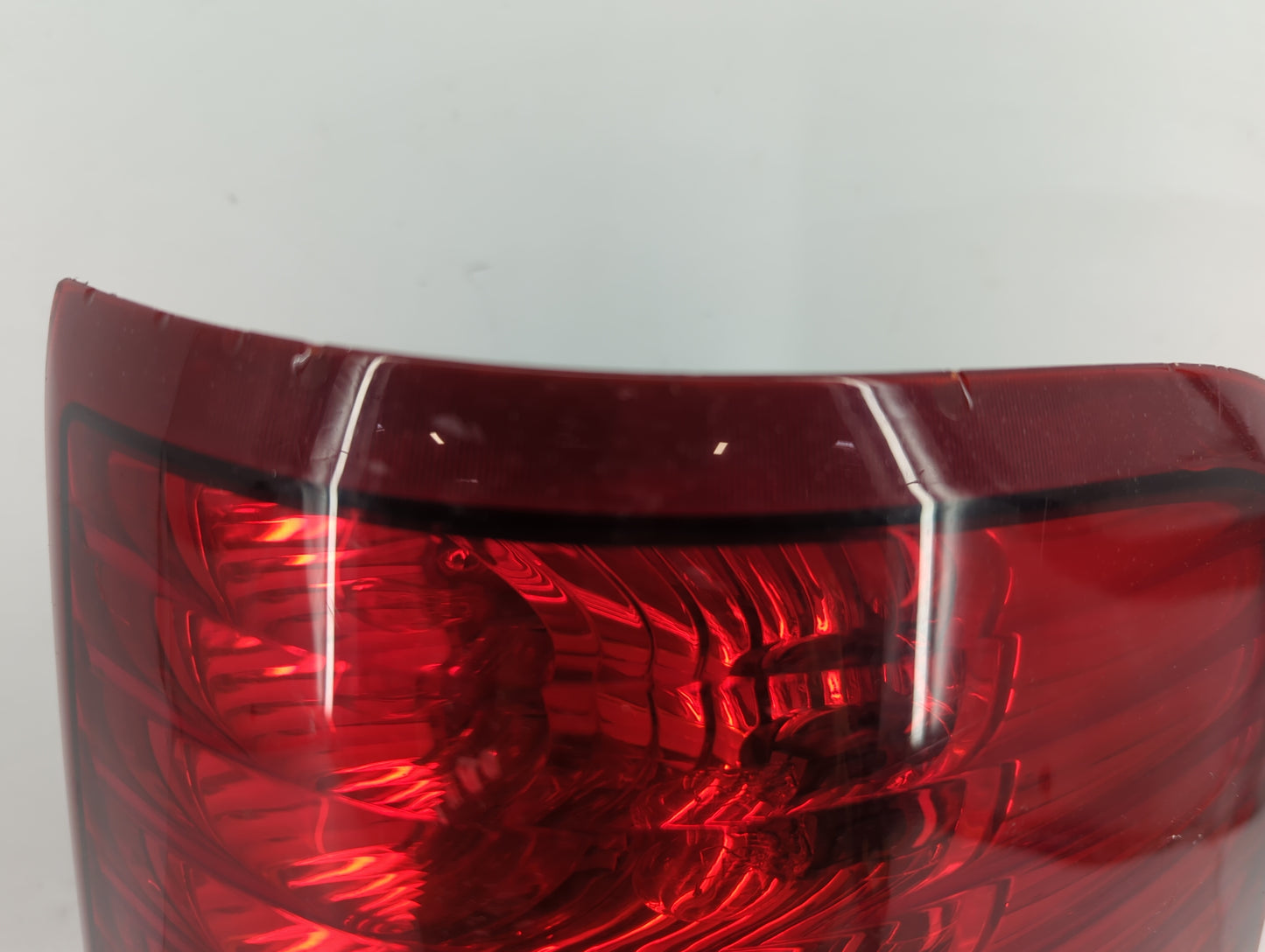 2004-2008 Ford F-150 Tail Light Assembly Passenger Right OEM P/N:5L3Z13404CA Fits Fits 2004 2005 2006 2007 2008 OEM Used Aut