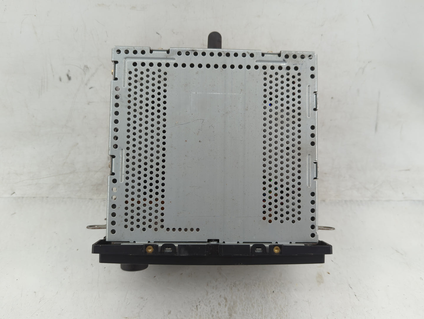 2007 Ford F-150 Radio AM FM Cd Player Receiver Replacement P/N:7L3T-18C815-EG Fits OEM Used Auto Parts - Oemusedautoparts1.c