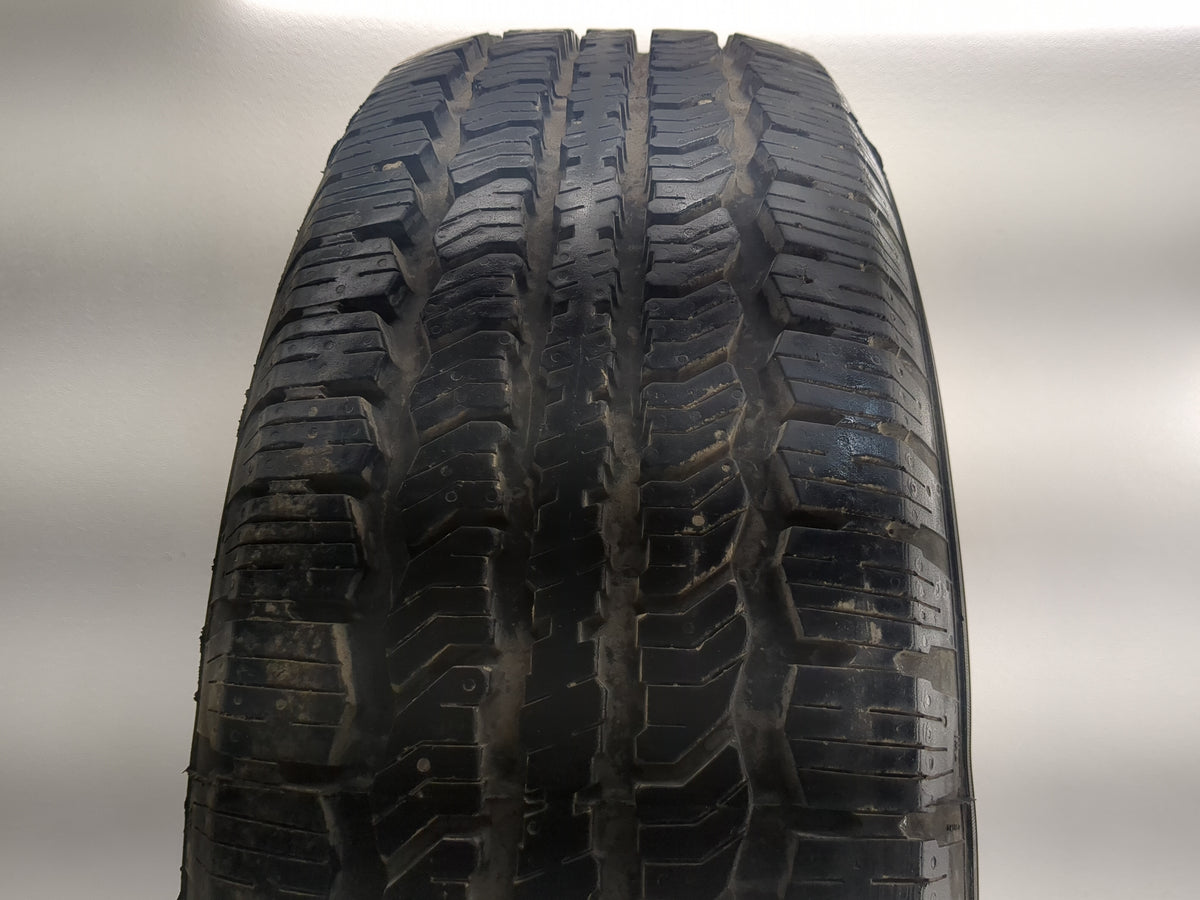 Used Tire 255/70R17 GENERAL AMERITRAC TR 110S - Tread Depth 14/32 - Oemusedautoparts1.com