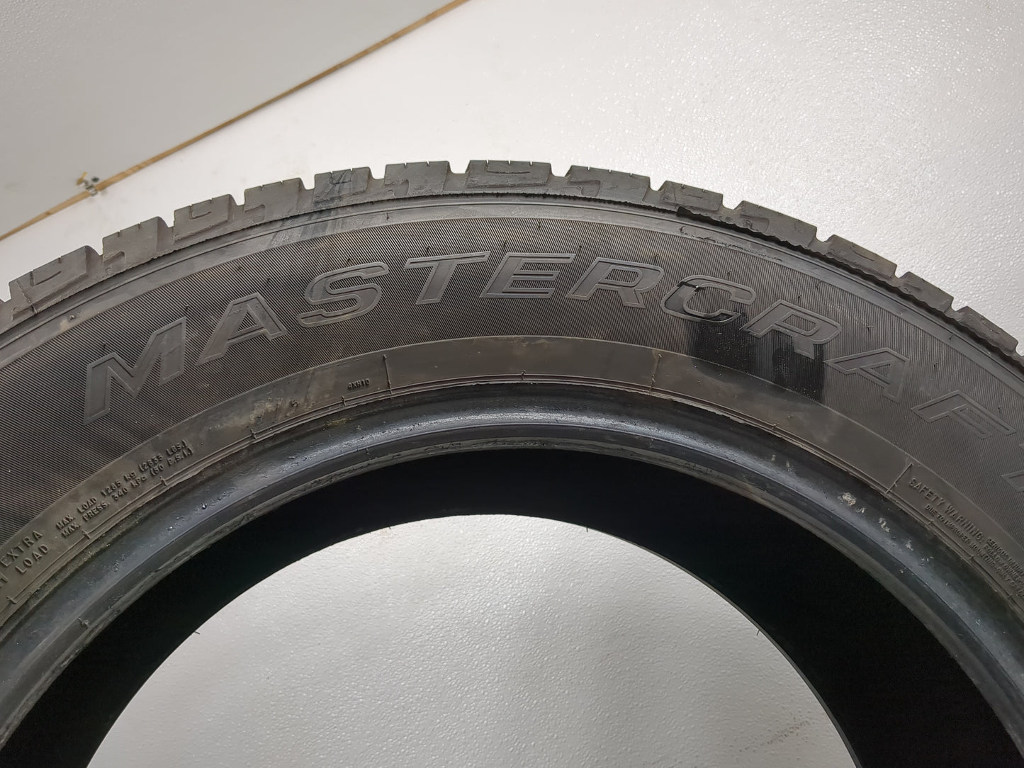 Used Tire 275/55R20 MASTERCRAFT COURSER QUEST 117T - Tread Depth 9/32 - Oemusedautoparts1.com