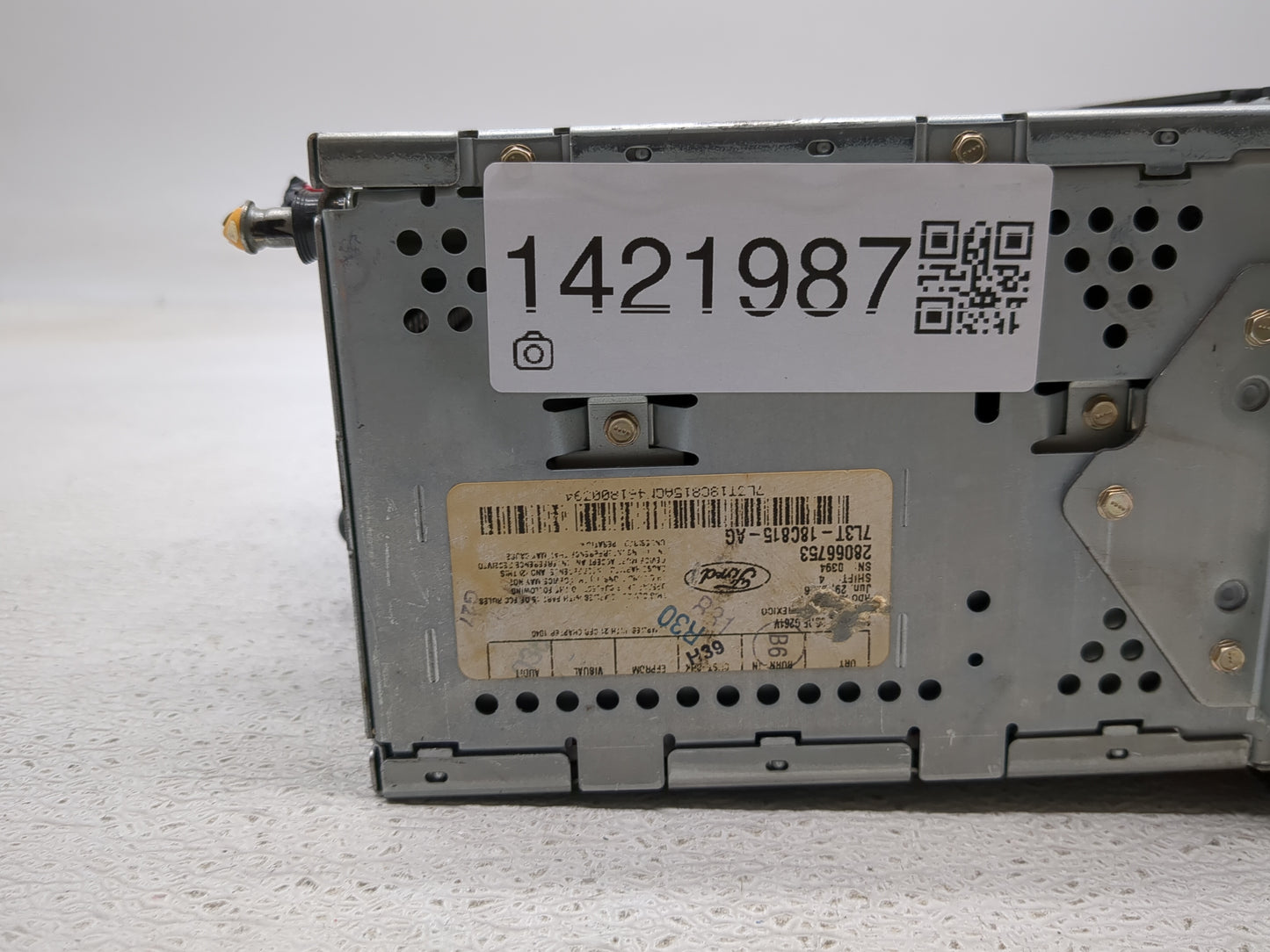2007 Ford F-150 Radio AM FM Cd Player Receiver Replacement P/N:7L3T-18C815-AG Fits OEM Used Auto Parts - Oemusedautoparts1.c