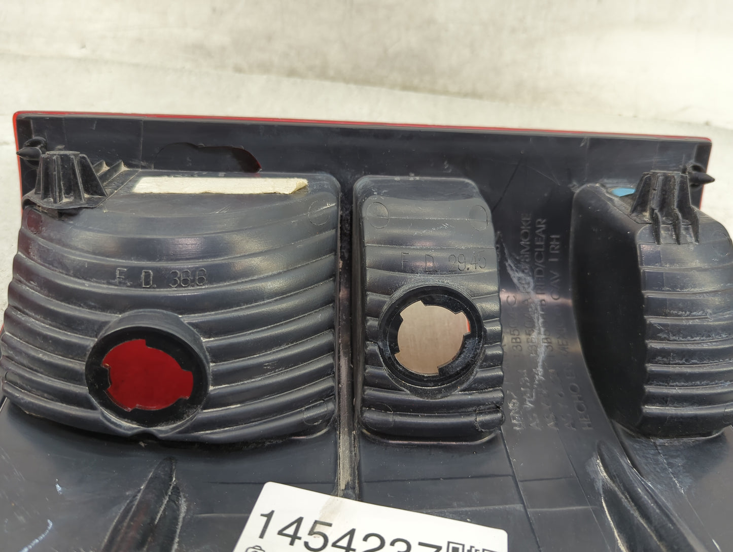 2004-2008 Ford F-150 Tail Light Assembly Passenger Right OEM Fits Fits 2004 2005 2006 2007 2008 OEM Used Auto Parts - Oemuse