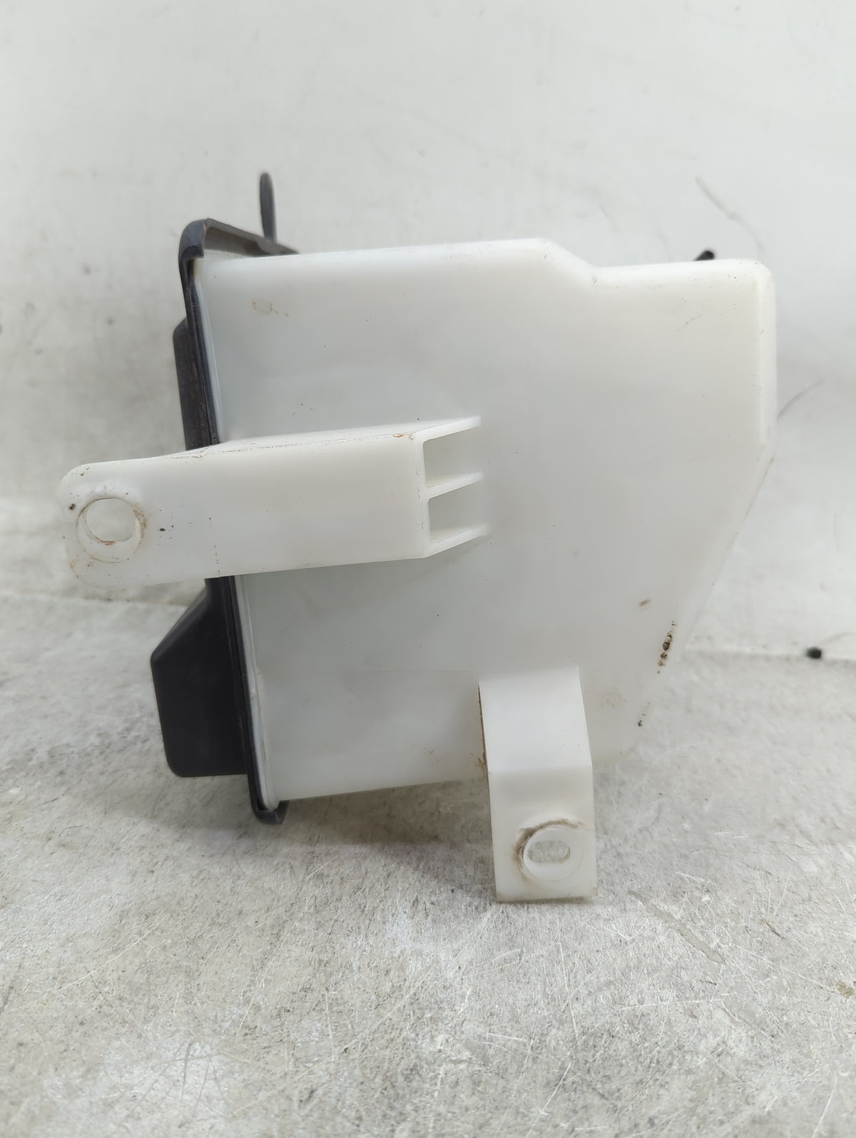 2007 Ford F-150 Radiator Coolant Overflow Expansion Tank Bottle - Oemusedautoparts1.com