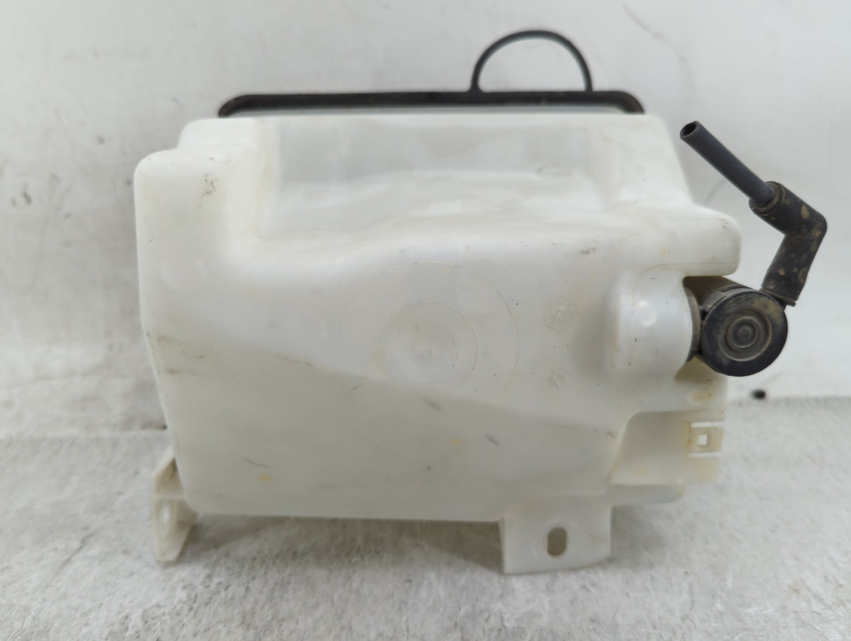 2007 Ford F-150 Radiator Coolant Overflow Expansion Tank Bottle - Oemusedautoparts1.com