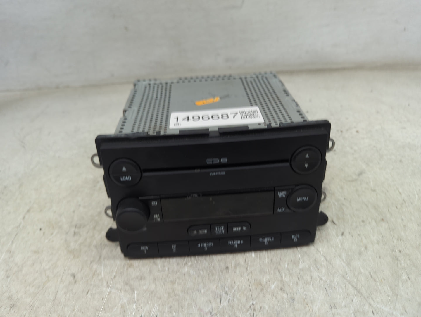 2007 Ford F-150 Radio AM FM Cd Player Receiver Replacement P/N:7L3T-18C815-KA 28073832, 7L3T18C815KAM170380812 Fits OEM Used
