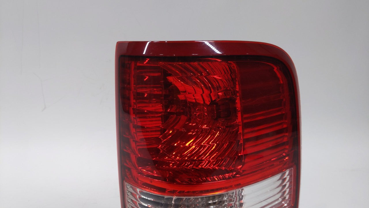 2004-2008 Ford F-150 Tail Light Assembly Passenger Right OEM P/N:8L34-13404-AA 6L3Z-13404-BA Fits Fits 2004 2005 2006 2007 2