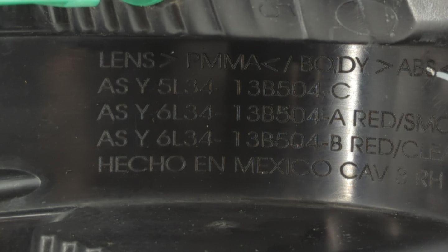 2004-2008 Ford F-150 Tail Light Assembly Passenger Right OEM P/N:6L34-13B504-B 8L34-13404-AA Fits Fits 2004 2005 2006 2007 2