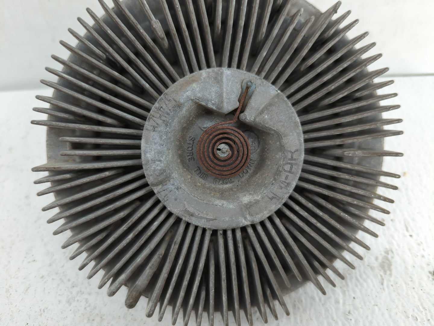 1998-2008 Ford F-150 Radiator Cooling Fan Clutch - Oemusedautoparts1.com