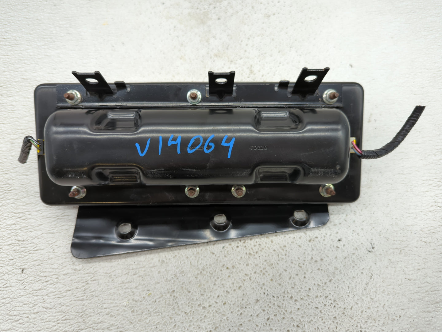 2004-2008 Ford F-150 Air Bag Passenger Right Dashboard OEM P/N:7L34 15044A74 AB3 34025658A Fits Fits 2004 2005 2006 2007 200