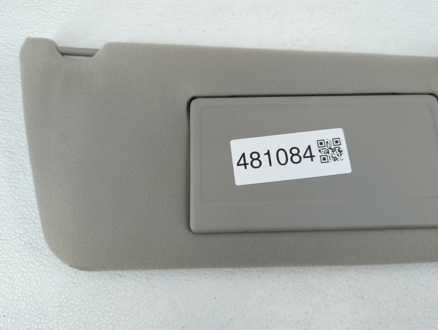 2004-2008 Ford F-150 Sun Visor Shade Replacement Passenger Right Mirror Fits Fits 2004 2005 2006 2007 2008 OEM Used Auto Par