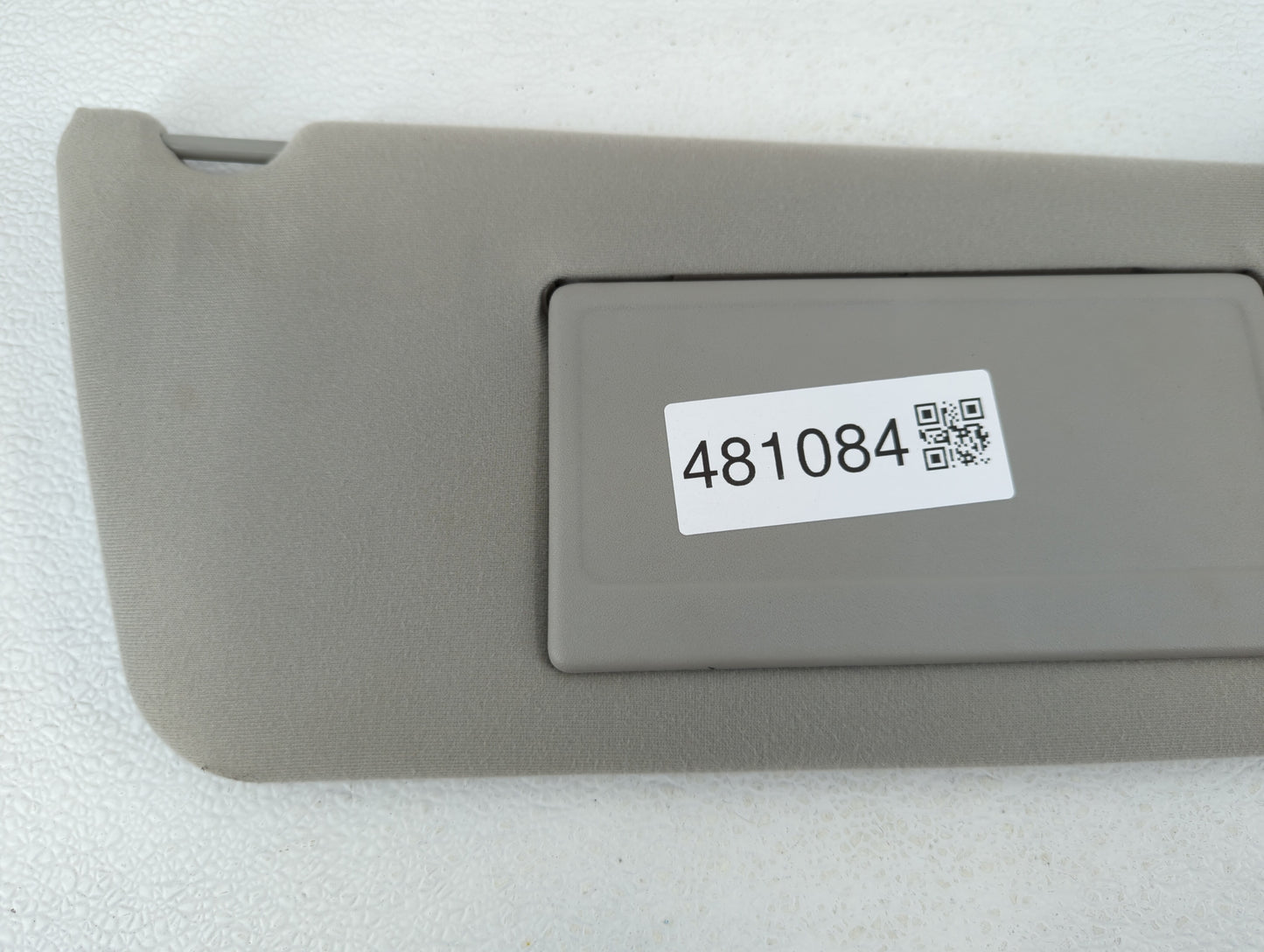 2004-2008 Ford F-150 Sun Visor Shade Replacement Passenger Right Mirror Fits Fits 2004 2005 2006 2007 2008 OEM Used Auto Par