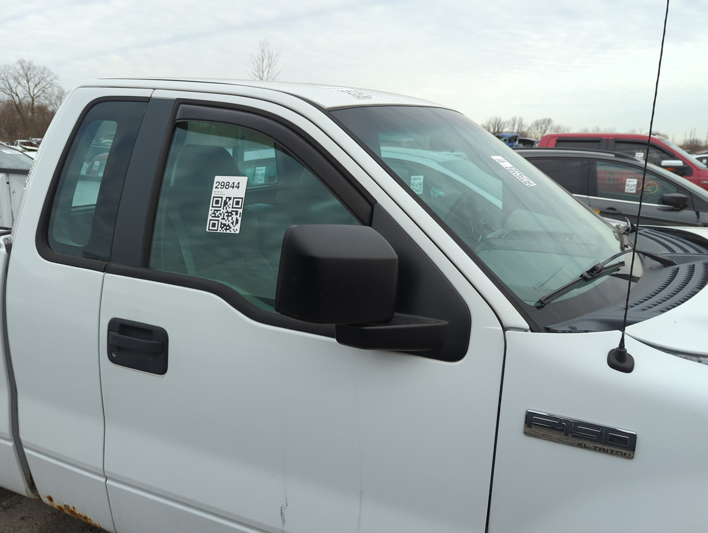 2004-2008 Ford F-150 Passenger Side View Mirror - Right Door Mirror OEM Used - Oemusedautoparts1.com