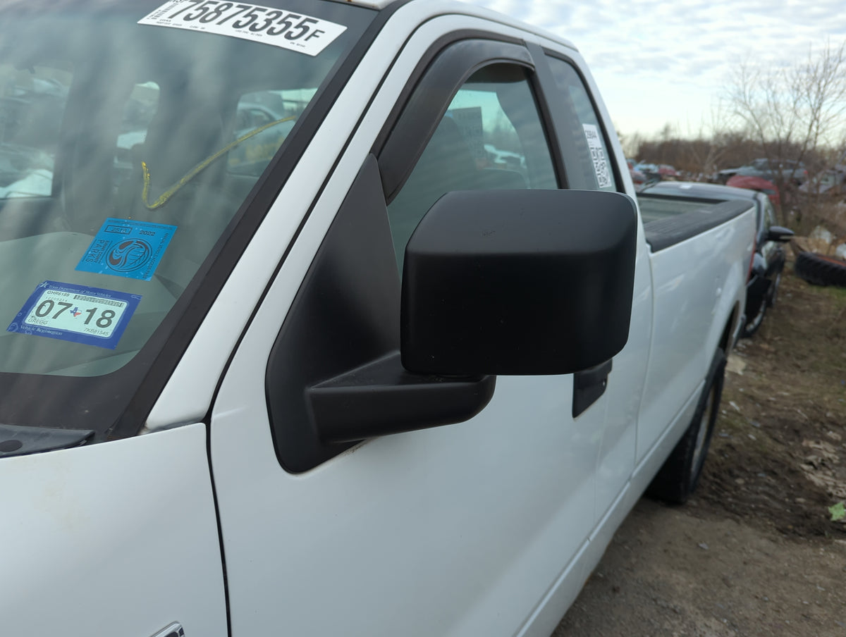 2004-2008 Ford F-150 Driver Side View Mirror - Left Door Mirror OEM Used - Oemusedautoparts1.com